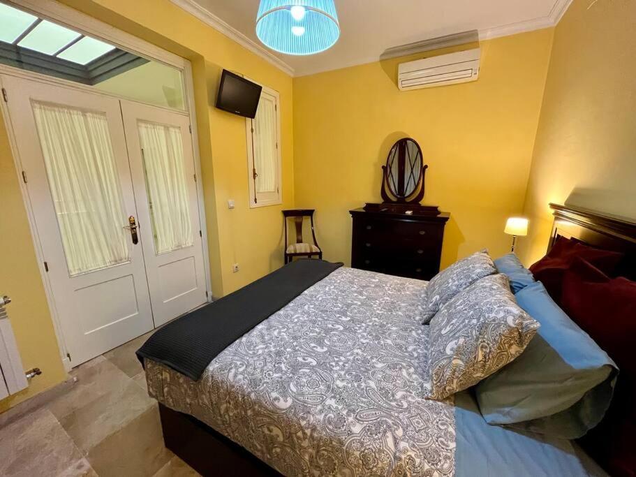 Apartamento Suite Alameda De Hercules Sevilla Buitenkant foto