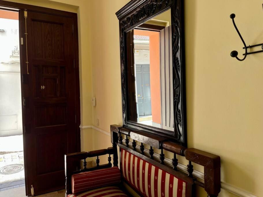 Apartamento Suite Alameda De Hercules Sevilla Buitenkant foto