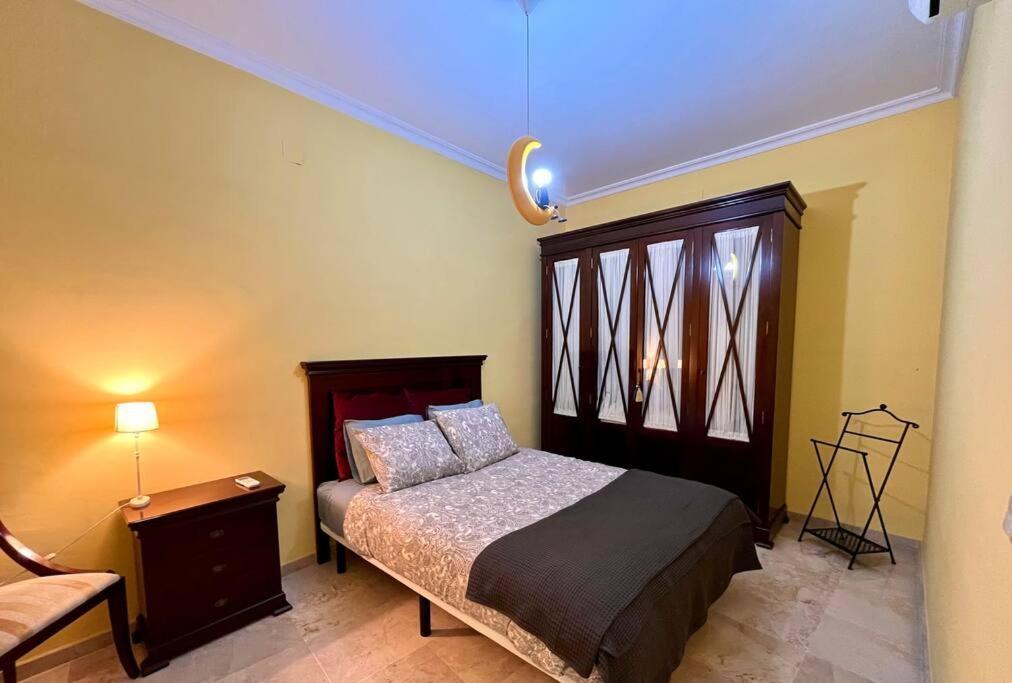 Apartamento Suite Alameda De Hercules Sevilla Buitenkant foto